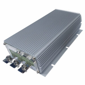Elevador de Voltaje 12V a 24V 50Amp